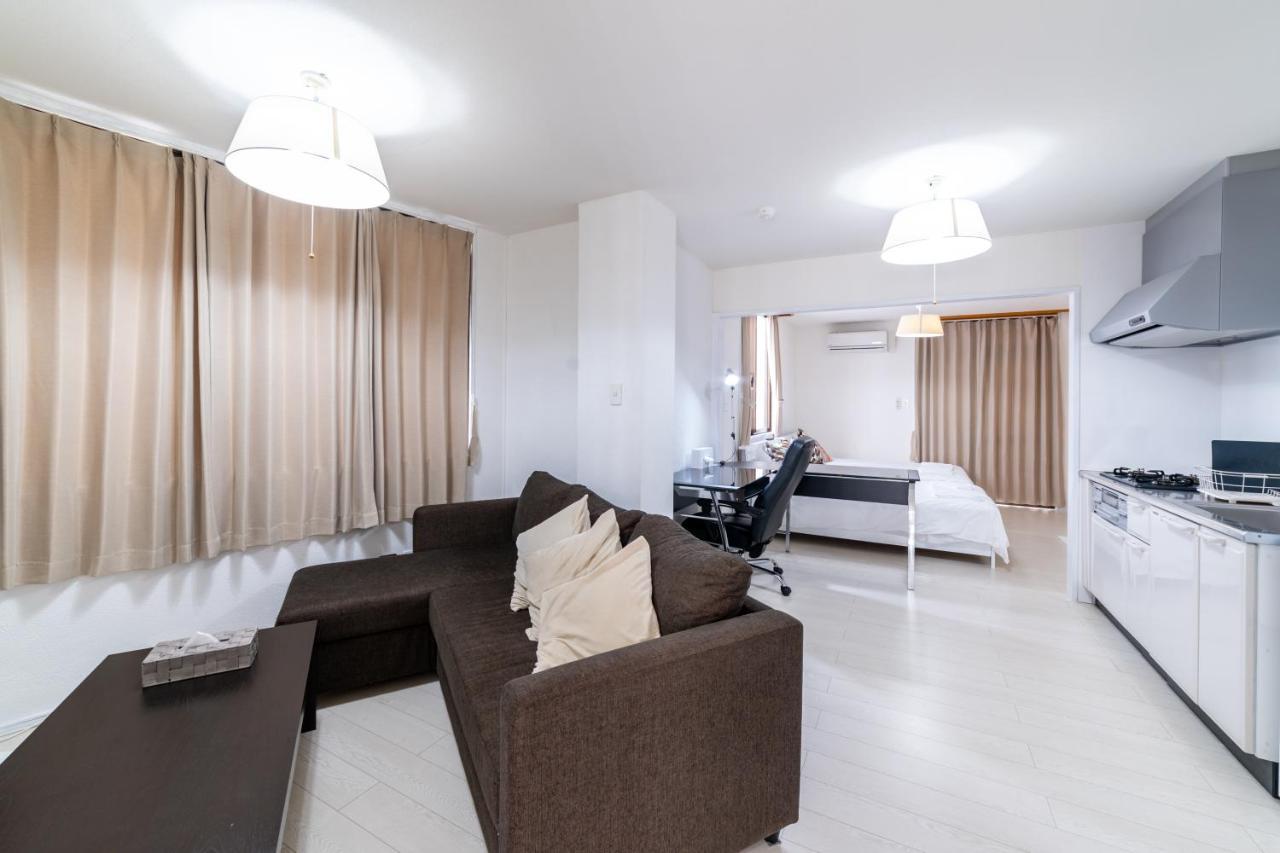 Izumisaki Terrace402 Aparthotel Naha Kültér fotó