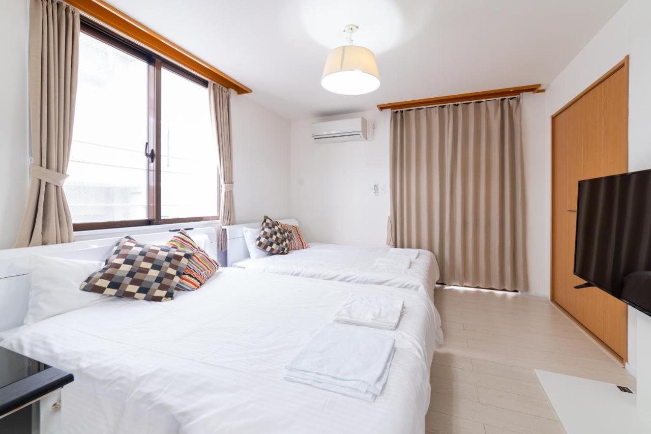 Izumisaki Terrace402 Aparthotel Naha Kültér fotó