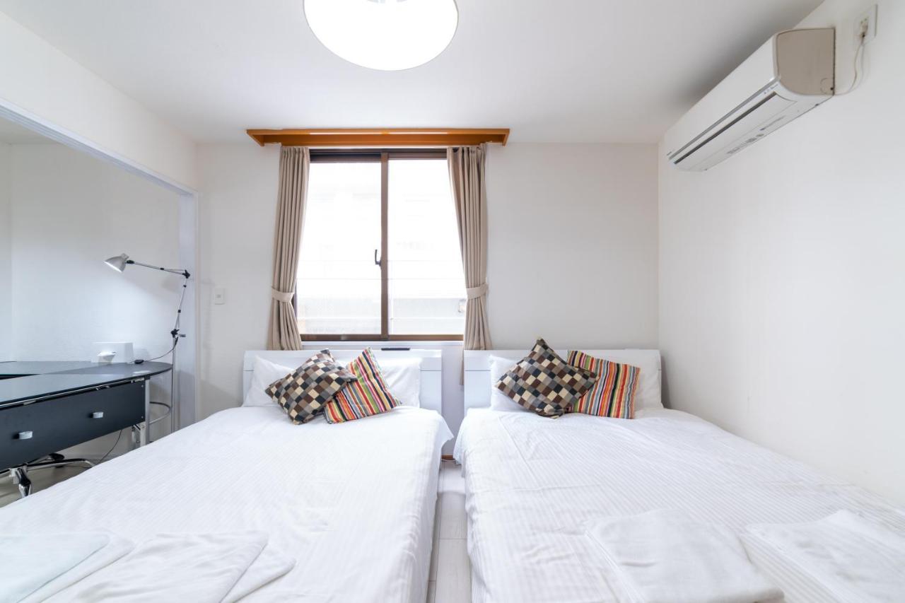Izumisaki Terrace402 Aparthotel Naha Kültér fotó